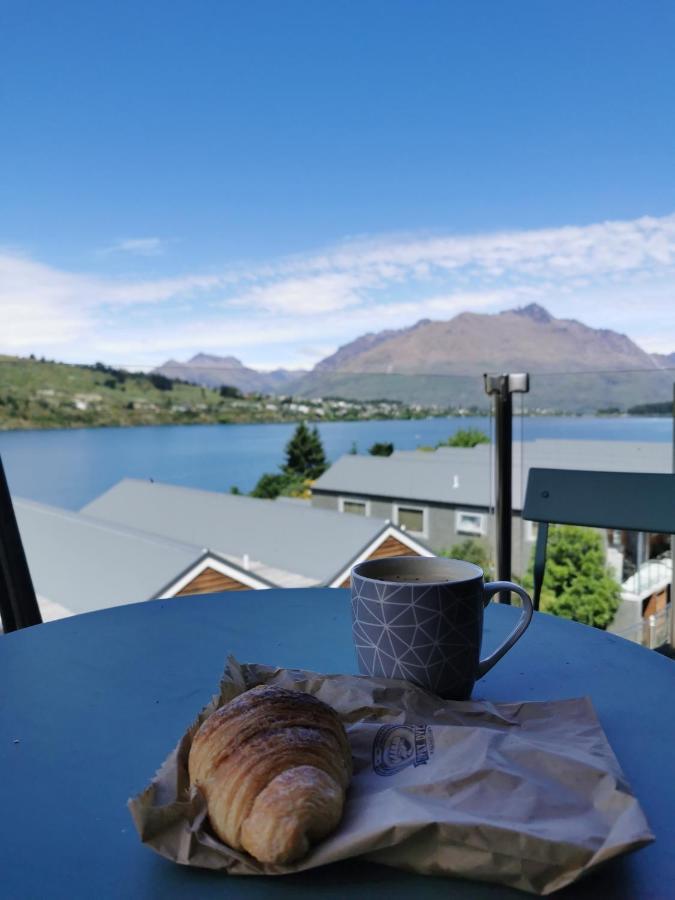 Alpine Village Views Queenstown Exterior photo